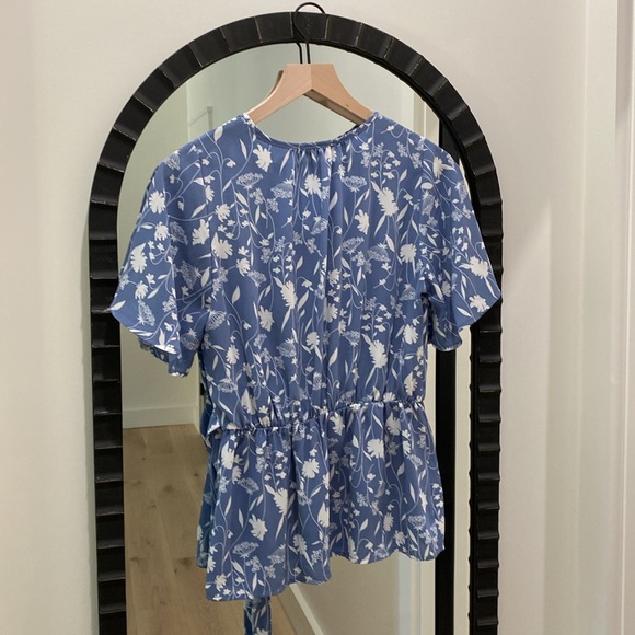 Floral Faux Wrap Top - Picture 5 of 5